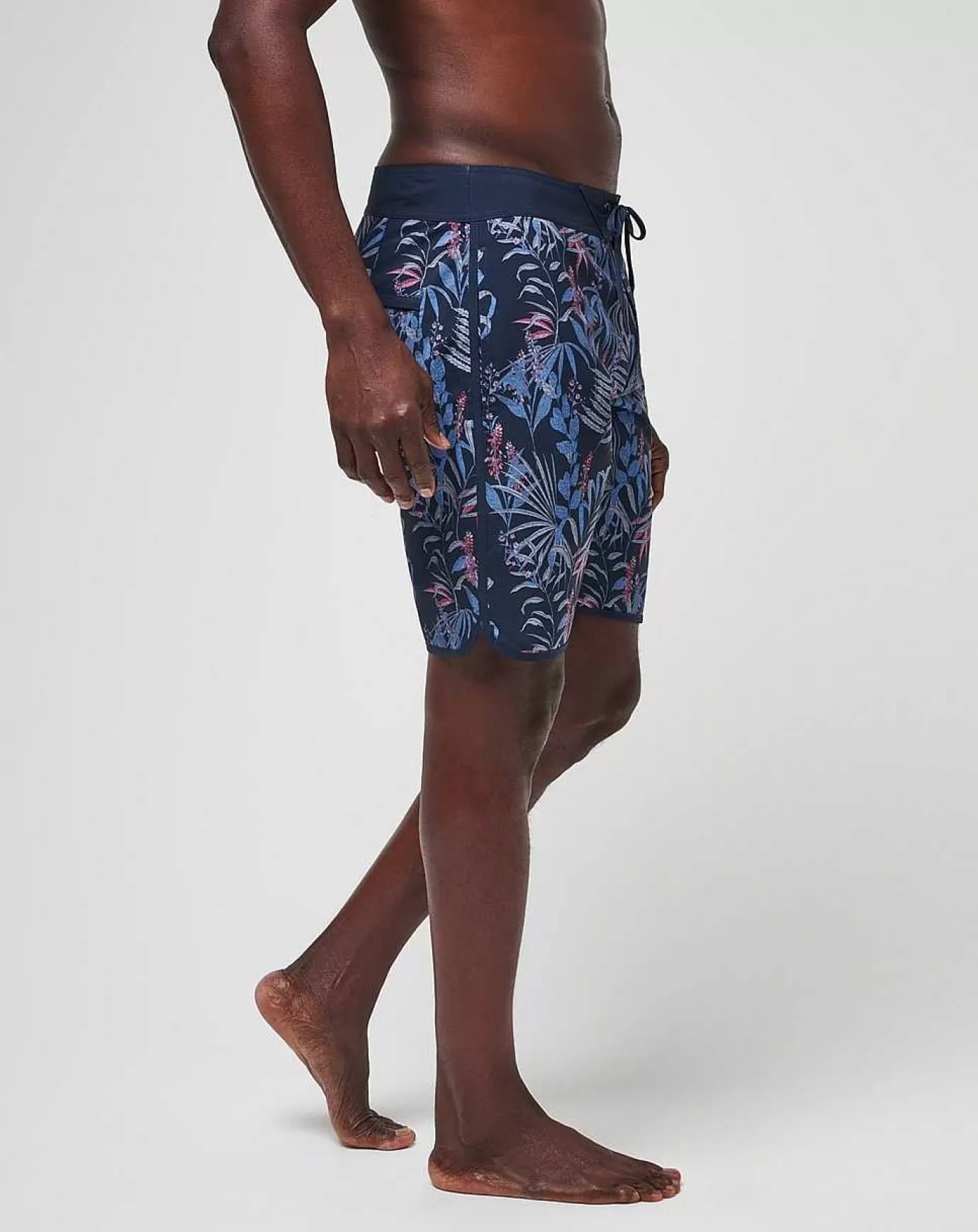 Best Travis Mathew Cool As A Coconut Boardshort Total Eclipse